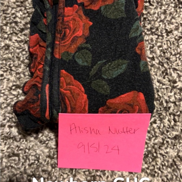 Bamboo- Plush blanket, sleep sacks, gown, zippy! MMAO within reason - Picture 4 of 15